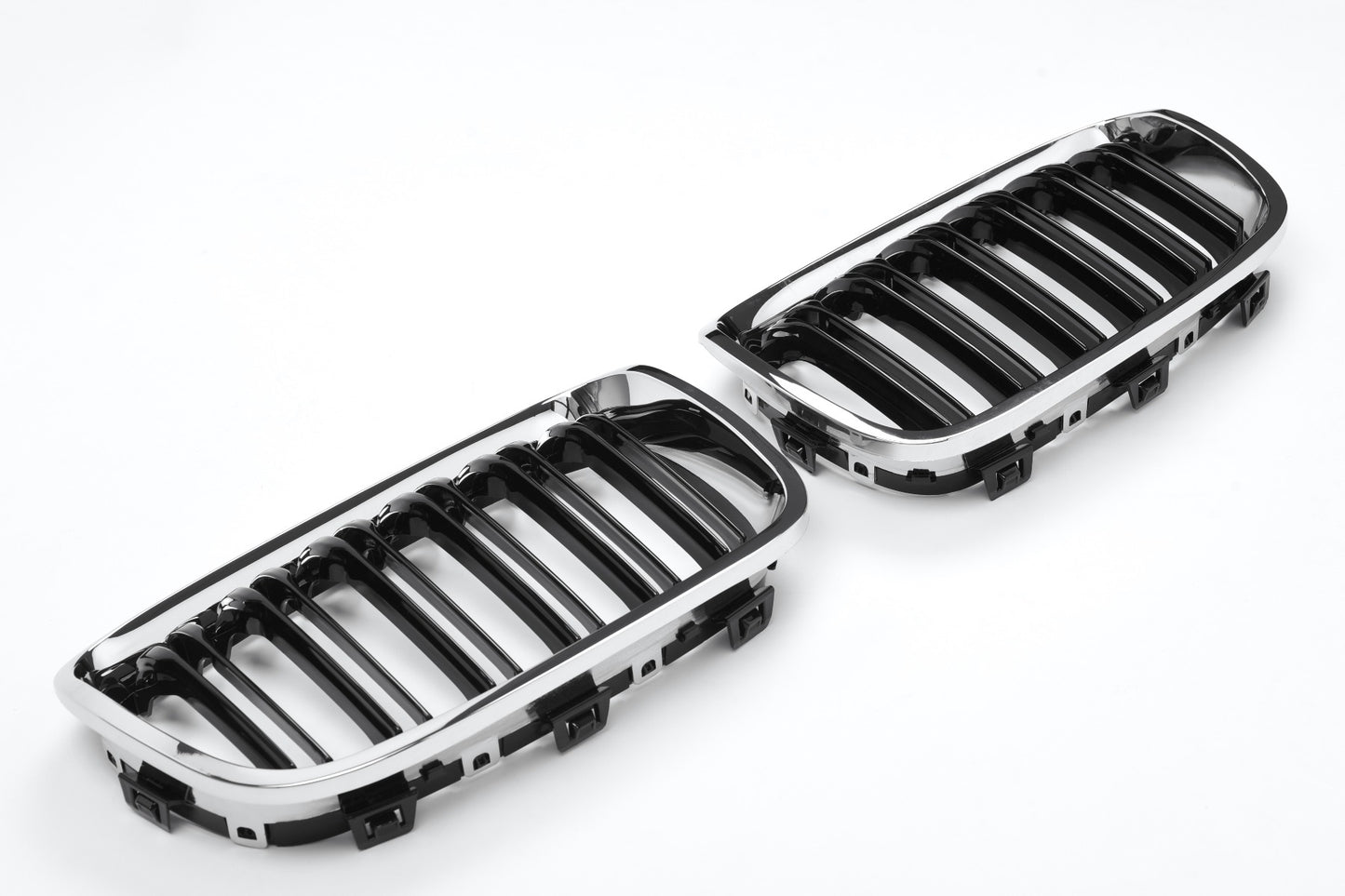 Sport Nierengrill Doppelsteg schwarz/chrom für BMW 1er F20 F21 2011-2015