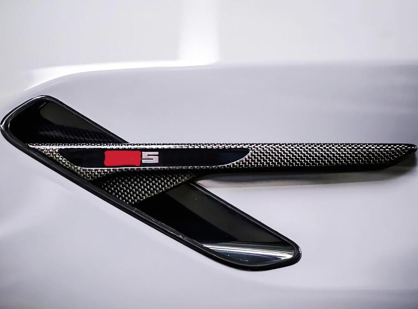 Dry Carbon Lufteinlässe Kotflügel für BMW M5 F90