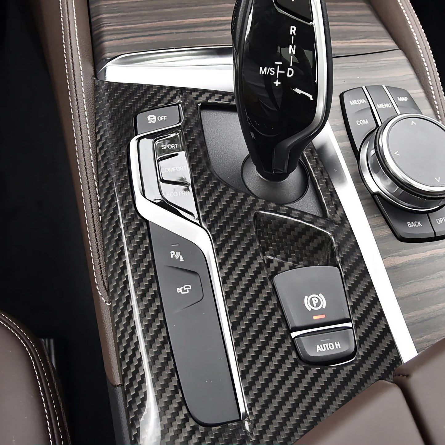 Dry Carbon Linke Mittelkonsole für BMW 5er G30 G31 6er G32 M5 F90