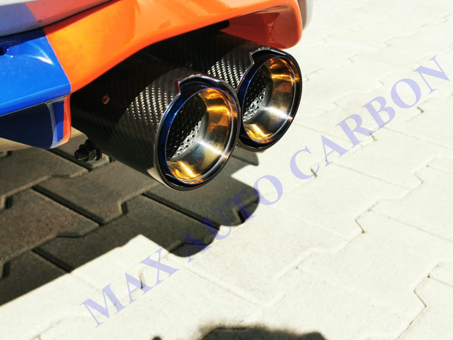 Carbon + Edelstahl Endrohrblenden Blau - BMW M2/M3/M4 F87 F80 F82 F83