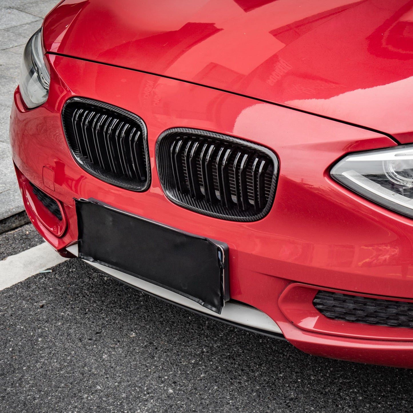 Dry Carbon Kühlergrill für BMW F20 F21