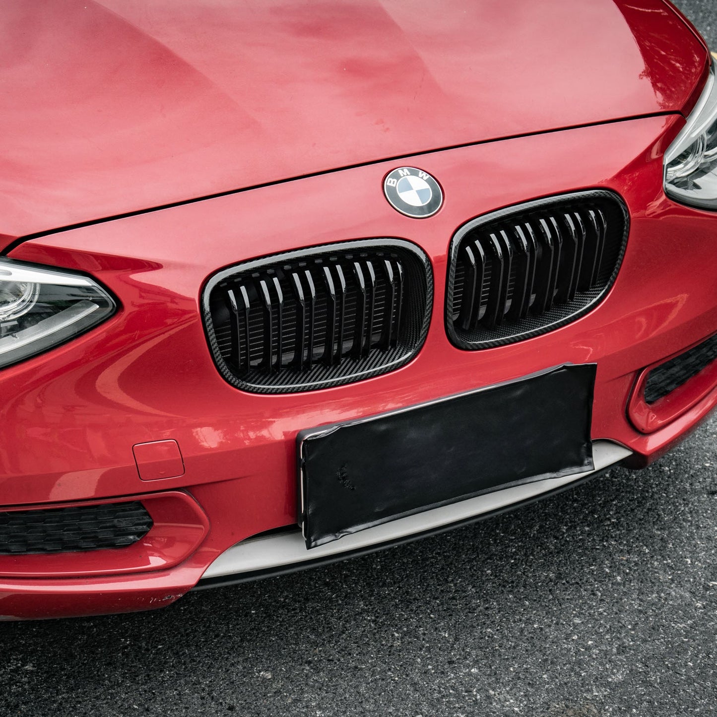 Dry Carbon Kühlergrill für BMW F20 F21