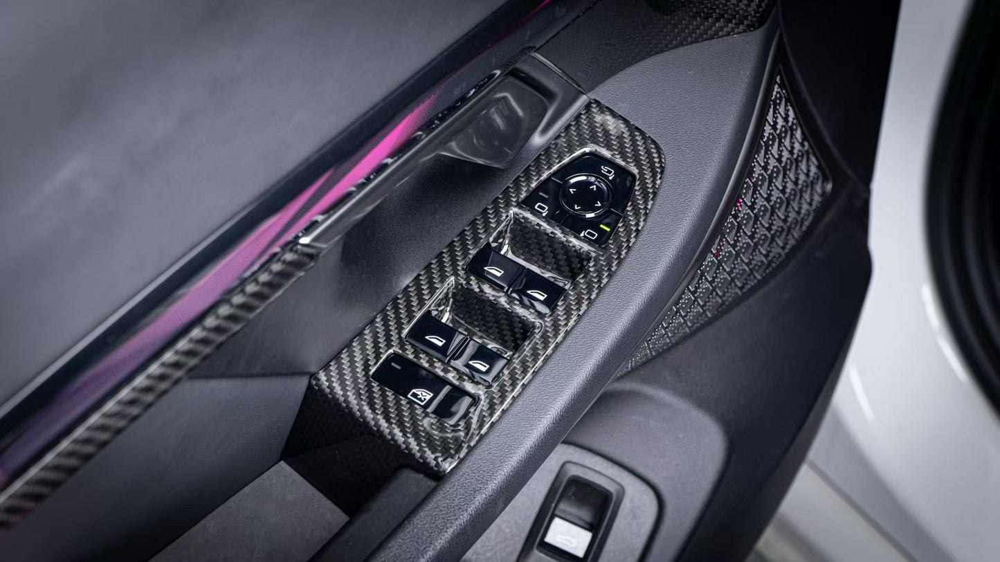 Dry Carbon Mittelkonsolen KIT für BMW 5er G60 G61 / M5 G90 G99