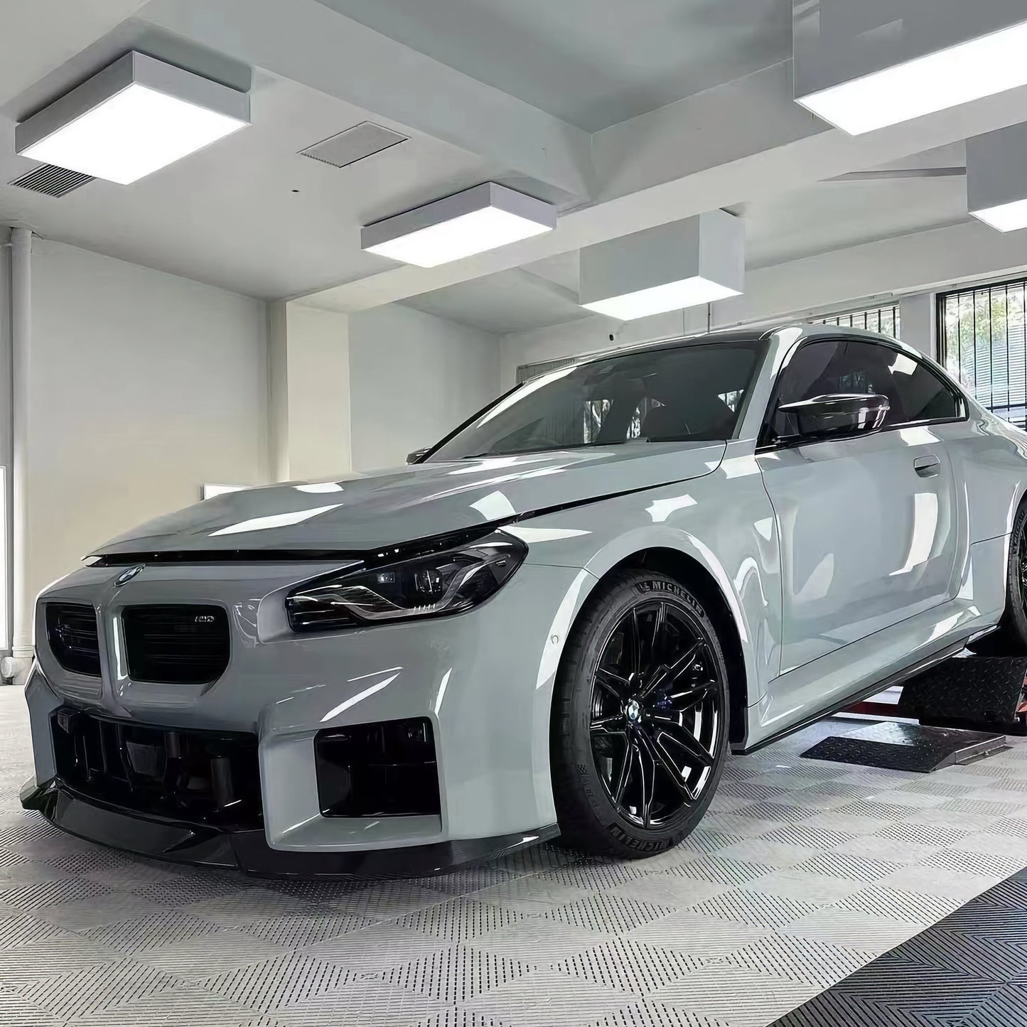 Dry Carbon Frontlippe V2 für BMW M2 G87 inkl. LCI