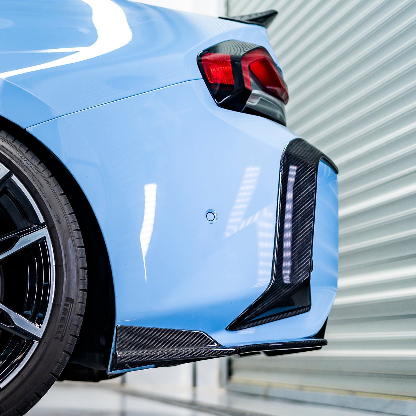 Dry Carbon Stoßstangenaufsatz in L-Form "KB Design" für BMW M2 G87