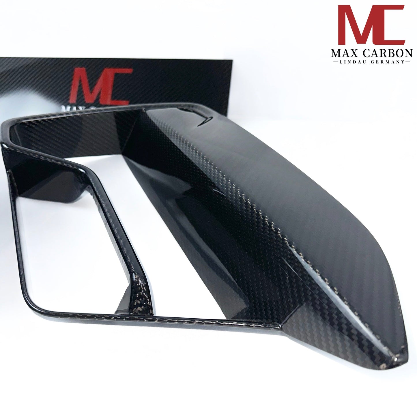 Dry Carbon Lufteinlässe für BMW M5 F90 LCI + Competition