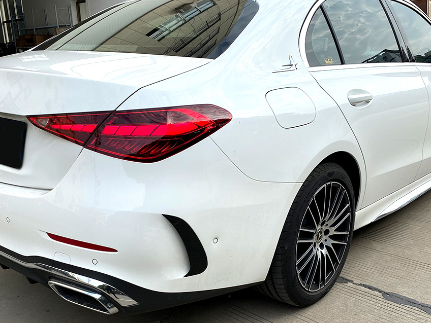 Aero Flaps Flics hochglanz schwarz Mercedes C-Klasse W206 AMG-Line Limousine