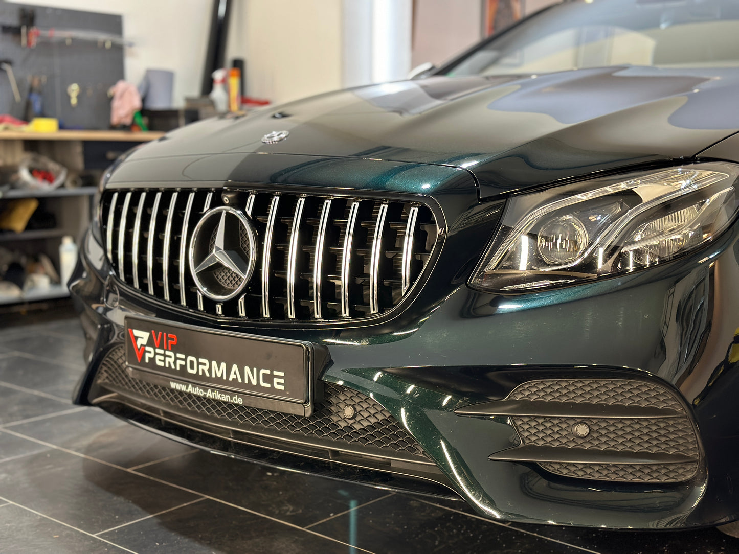 Mercedes W213 W238 Panamericana Grill - MDS-Custom