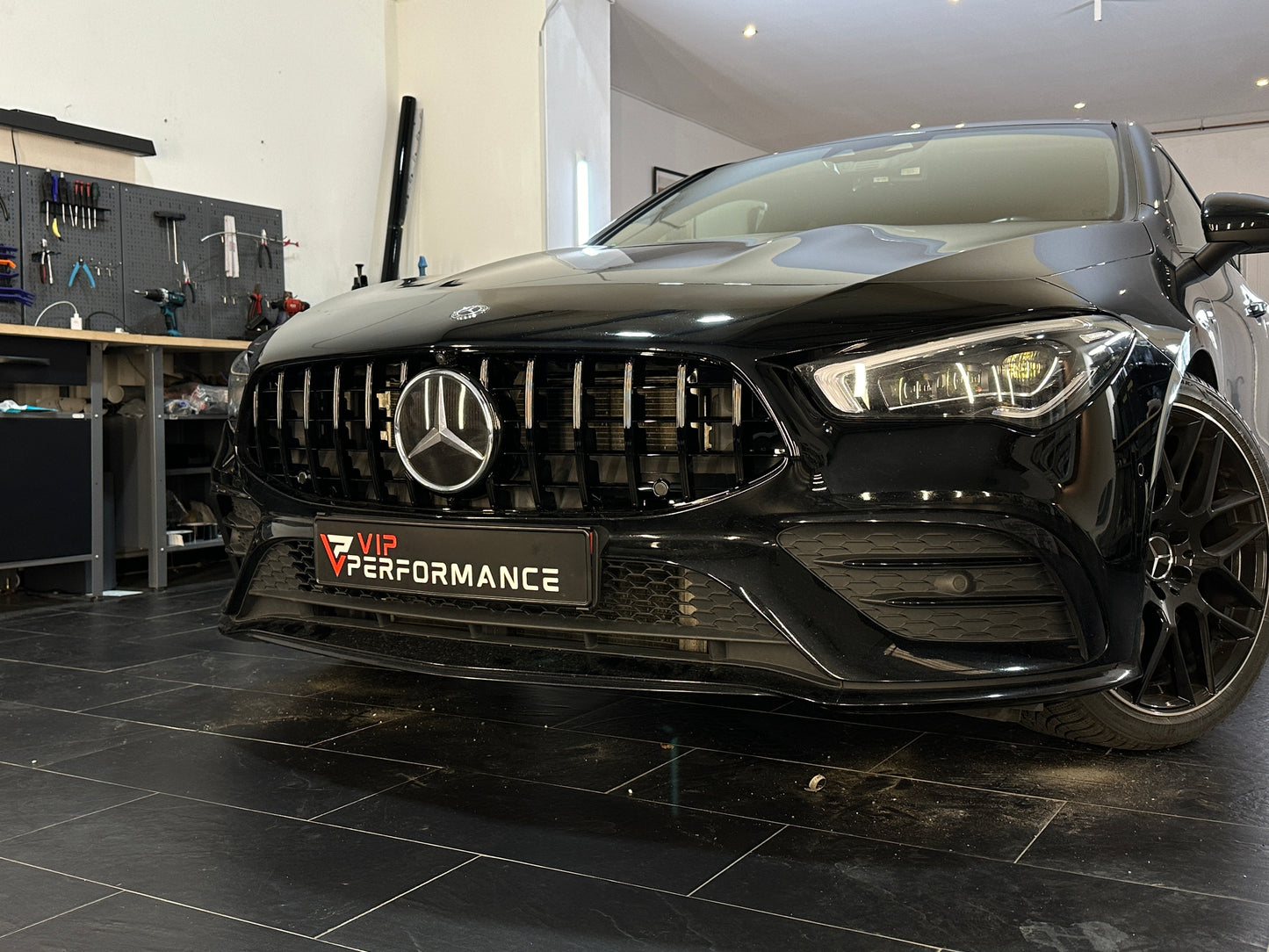 Panamericana GT Kühlergrill hochglanz schwarz für Mercedes CLA C118/X118 2019-2023